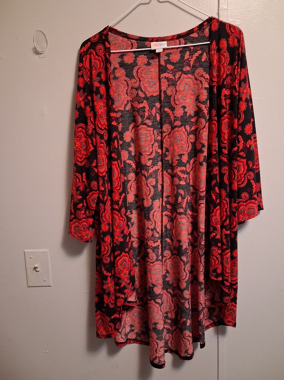 LuLaRoe Black & Red Floral Paisley Open-Front Kimono